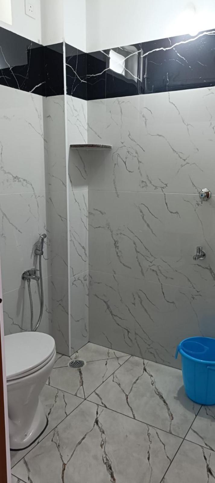 Urc Lodge Perundurai Εξωτερικό φωτογραφία